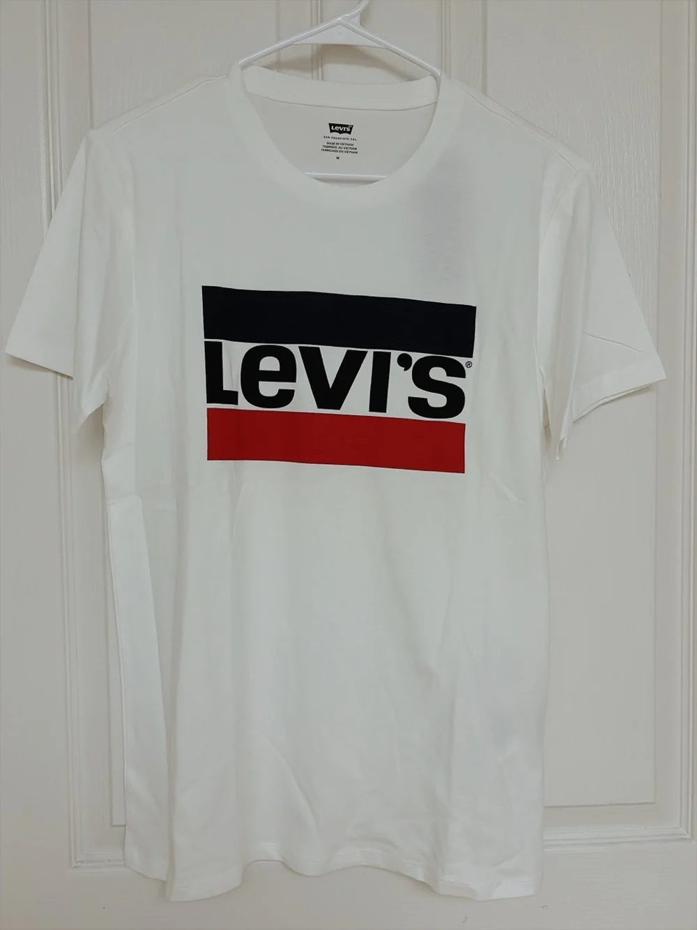 Levi’s Men’s Classic Sportswear Logo T-Shirt White Short Sleeve Graphic Tee NWT